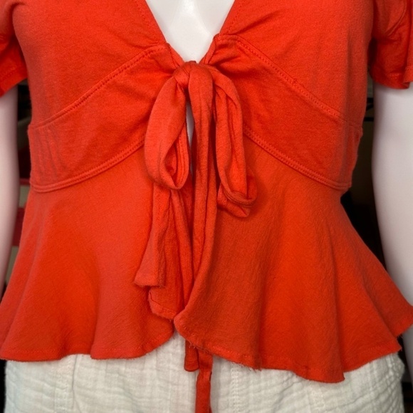 FREE PEOPLE We The Free XS CropTop Knot Me Tie Front Flutter plunge Adjustable - Picture 4 of 16